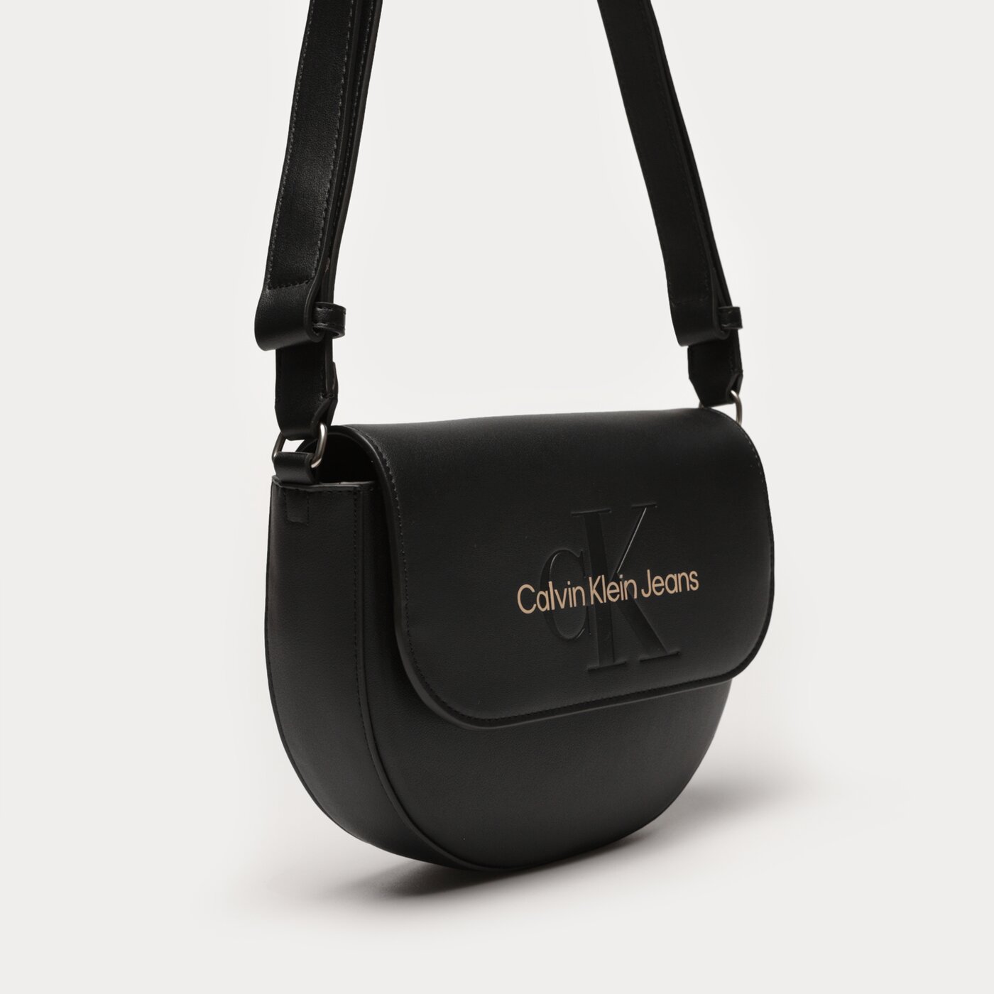 Calvin Klein Torebka Sculpted Saddle Bag Mono Kolor Czarny