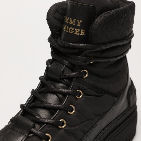 Damskie buty za kostkę TOMMY HILFIGER TH MONOGRAM OUTDOOR BOOT fw0fw07502bds kolor czarny