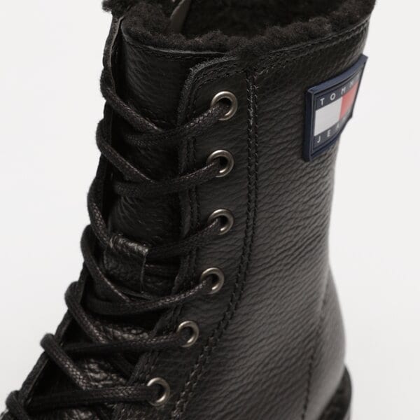 Damskie buty za kostkę TOMMY HILFIGER TJW URBAN BOOT TUMBLED LTR WL en0en02317bds kolor czarny