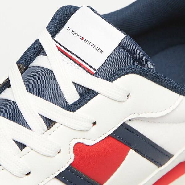 Dziecięce sneakersy (buty) TOMMY HILFIGER FLAG LOW CUT LACE-UP t3x9331330208100 kolor biały