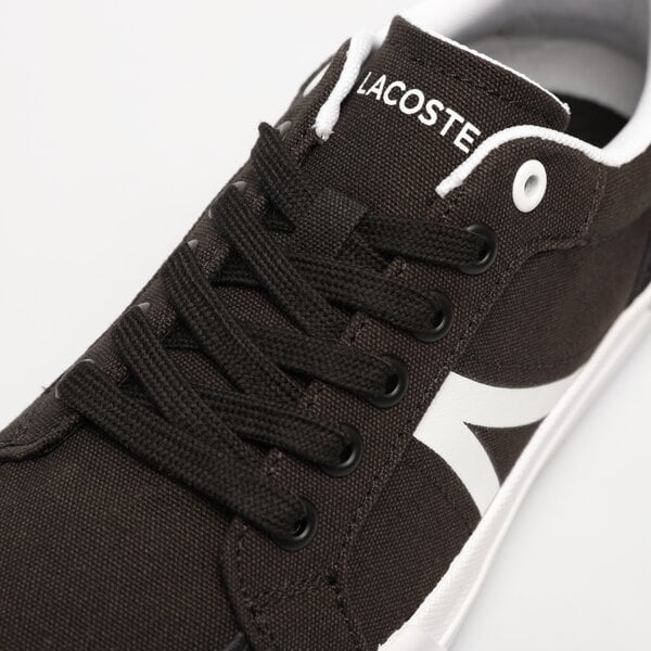 Dziecięce sneakersy (buty) LACOSTE L004 745cuj0006312 kolor czarny