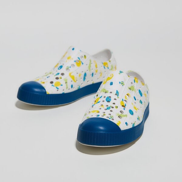 Dziecięce trampki NATIVE JEFFERSON PRINT YOUTH 15100101-8970 kolor biały