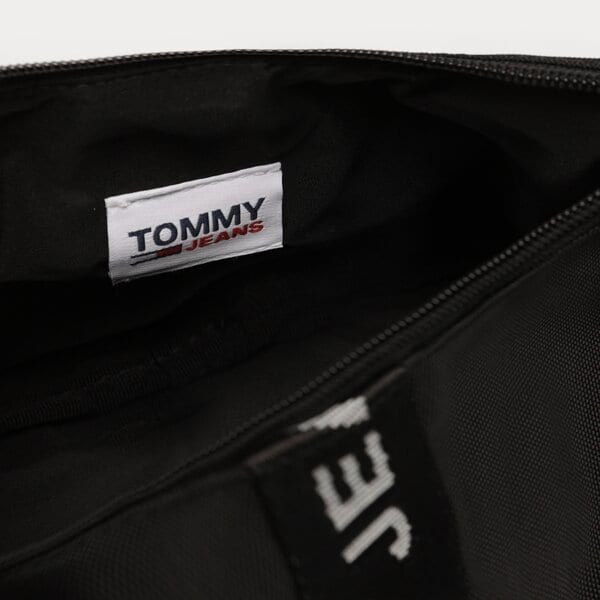 Damska torebka TOMMY HILFIGER TOREBKA TJW ESSENTIALS SHOULDER BAG aw0aw15419bds kolor czarny