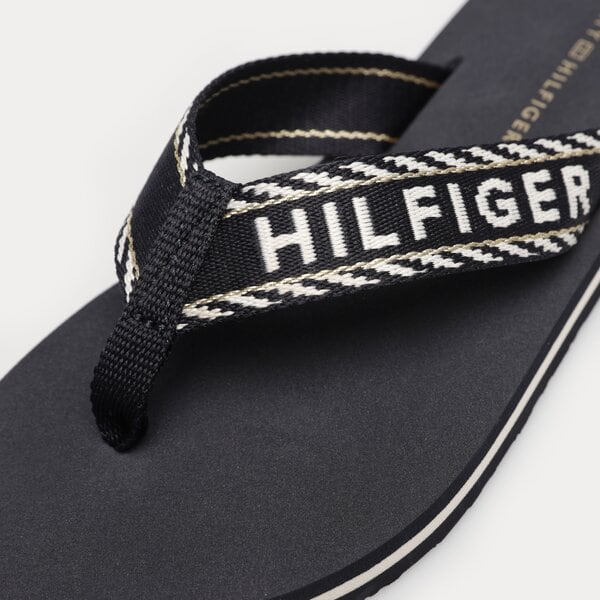 Damskie klapki TOMMY HILFIGER TOMMY WEBBING SANDAL fw0fw07143dw6 kolor granatowy