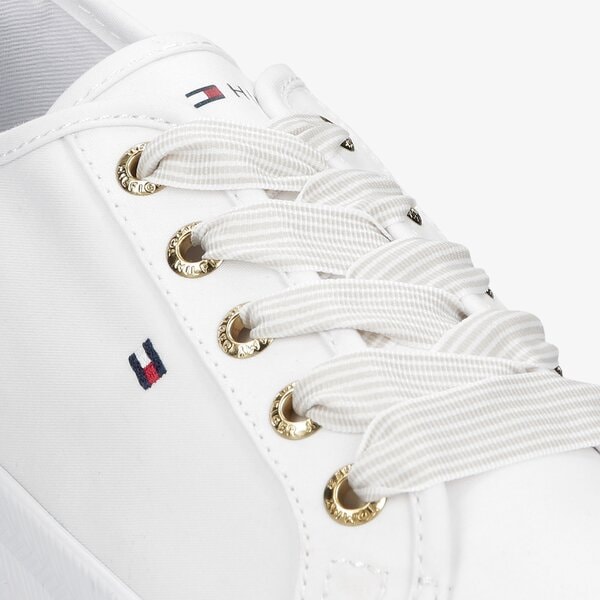 Damskie trampki TOMMY HILFIGER ESSENTIAL NAUTICAL SNEAKER fw0fw04848ybs kolor biały