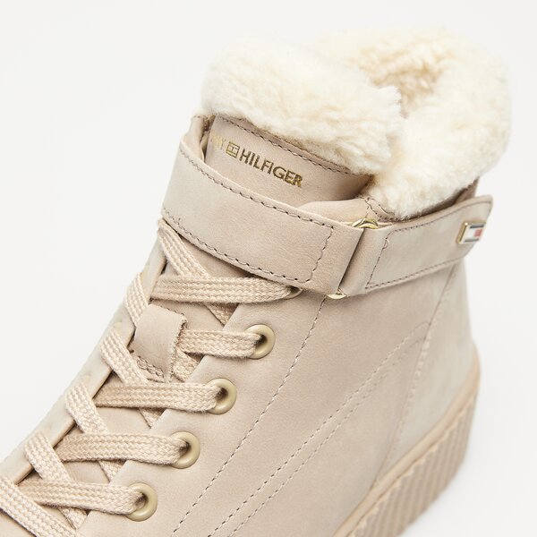 Damskie sneakersy (buty) TOMMY HILFIGER FAUX FUR NUBUCK LOW fw0fw08172aeg kolor beżowy