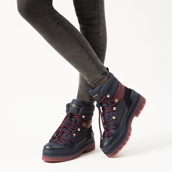 Damskie buty outdoor (trekkingowe) TOMMY HILFIGER LACED OUTDOOR BOOT fw0fw06610dw5 kolor granatowy