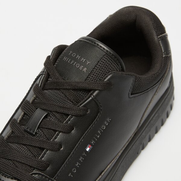 Męskie sneakersy (buty) TOMMY HILFIGER BASKET CORE LEATHER fm0fm05040bds kolor czarny