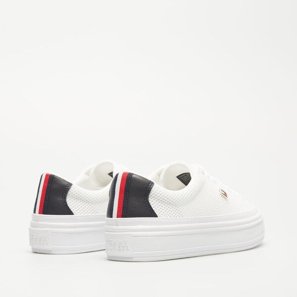 Damskie trampki TOMMY HILFIGER VULC MONOTYPE SNEAKER fw0fw076750k5 kolor biały