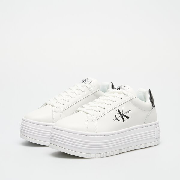 Damskie sneakersy (buty) CALVIN KLEIN BOLD PLATF LOW LACE LTH ML MET yw0yw0143101w kolor biały