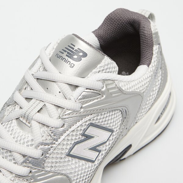 Damskie sneakersy (buty) NEW BALANCE 530  mr530lg kolor srebrny