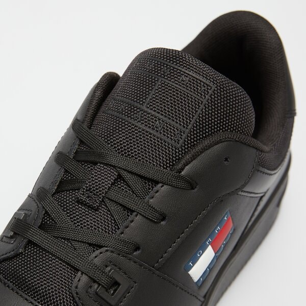 Męskie sneakersy (buty) TOMMY HILFIGER RETRO BASKET ESS em0em01395bds kolor czarny