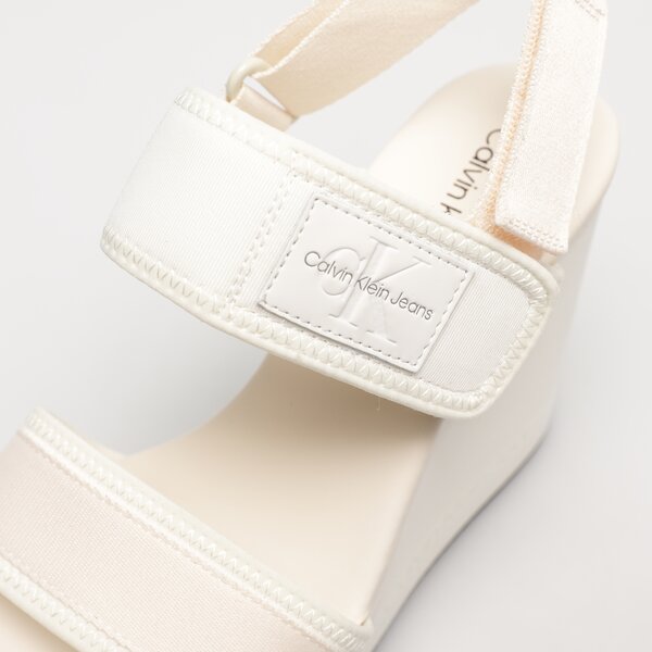 Calvin klein deals leslie wedge sandal